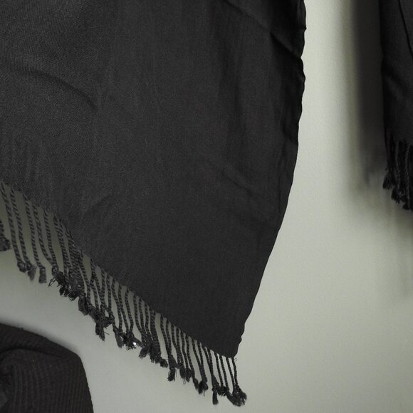 Black Jumbo Pashmina Wrap Scarf - Picture 5 of 6
